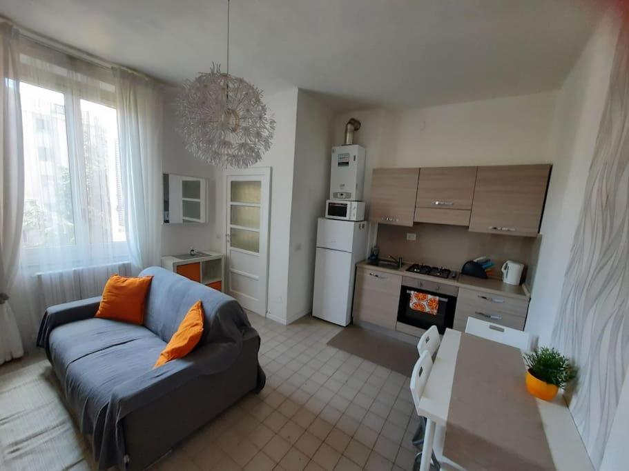 Appartamento Vicino Ospedale Con Self Check-In Парма Экстерьер фото
